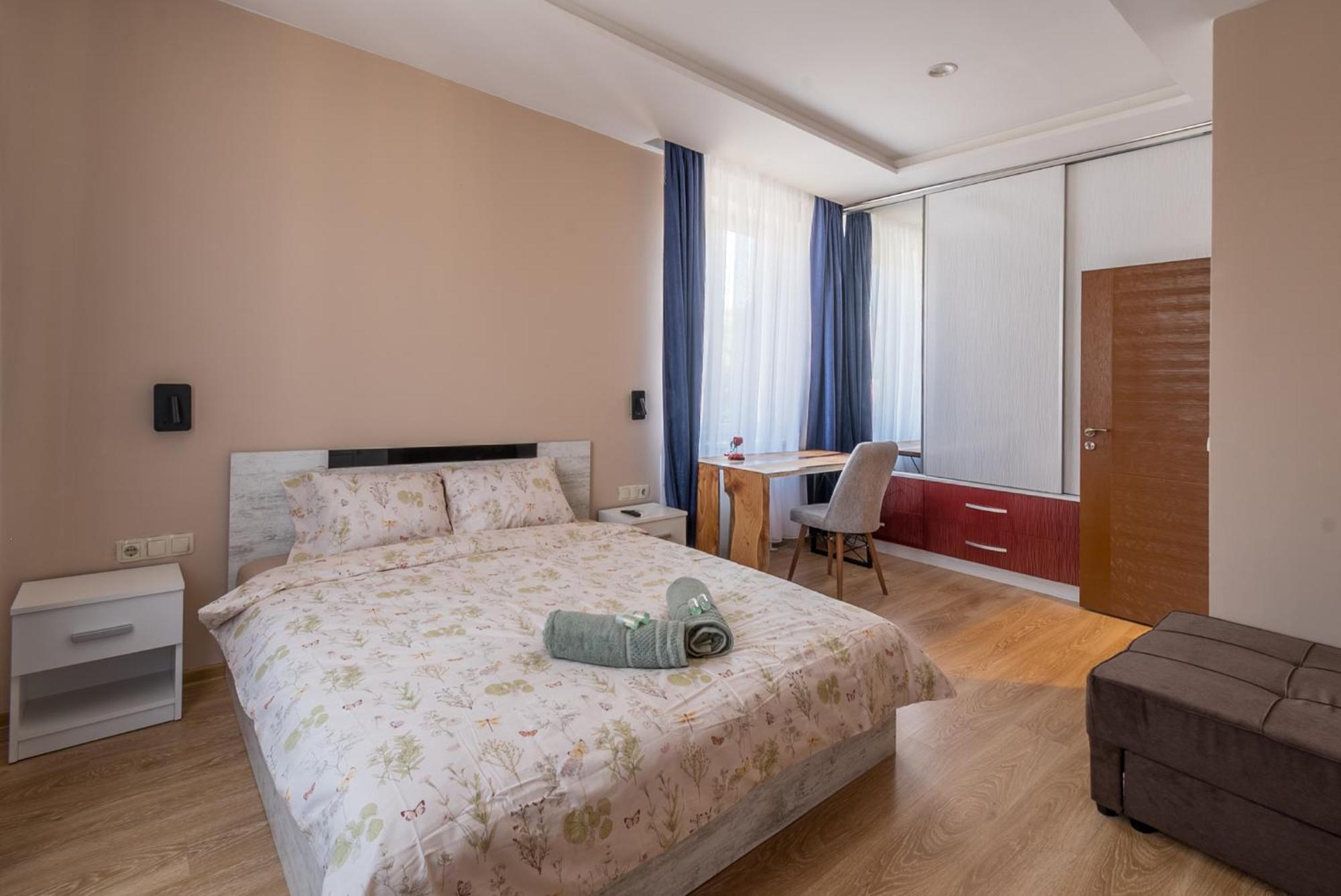 3Bdr, Top Center Retreat, City Heart, Free Parking Sofia Ngoại thất bức ảnh