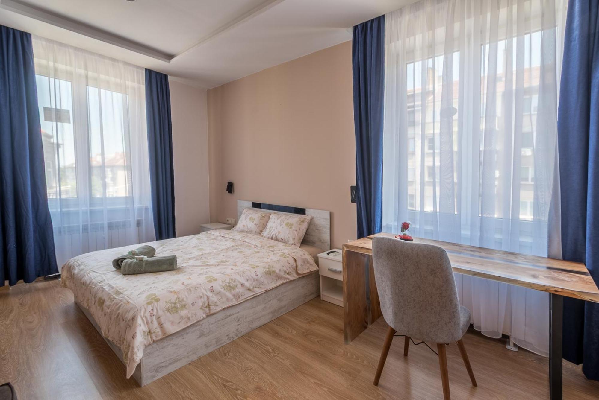 3Bdr, Top Center Retreat, City Heart, Free Parking Sofia Ngoại thất bức ảnh