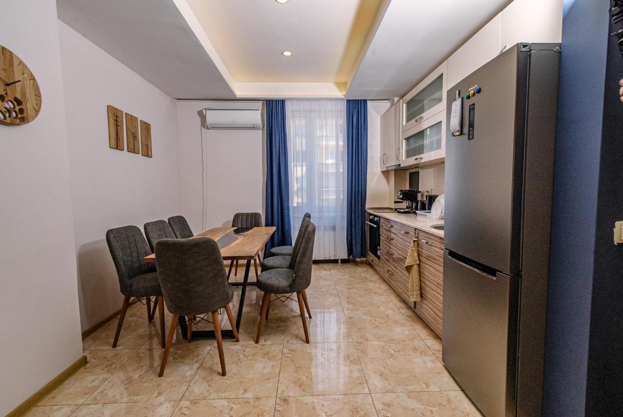 3Bdr, Top Center Retreat, City Heart, Free Parking Sofia Ngoại thất bức ảnh