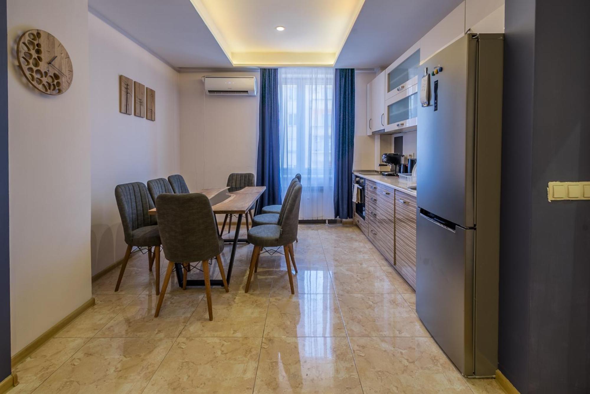 3Bdr, Top Center Retreat, City Heart, Free Parking Sofia Ngoại thất bức ảnh